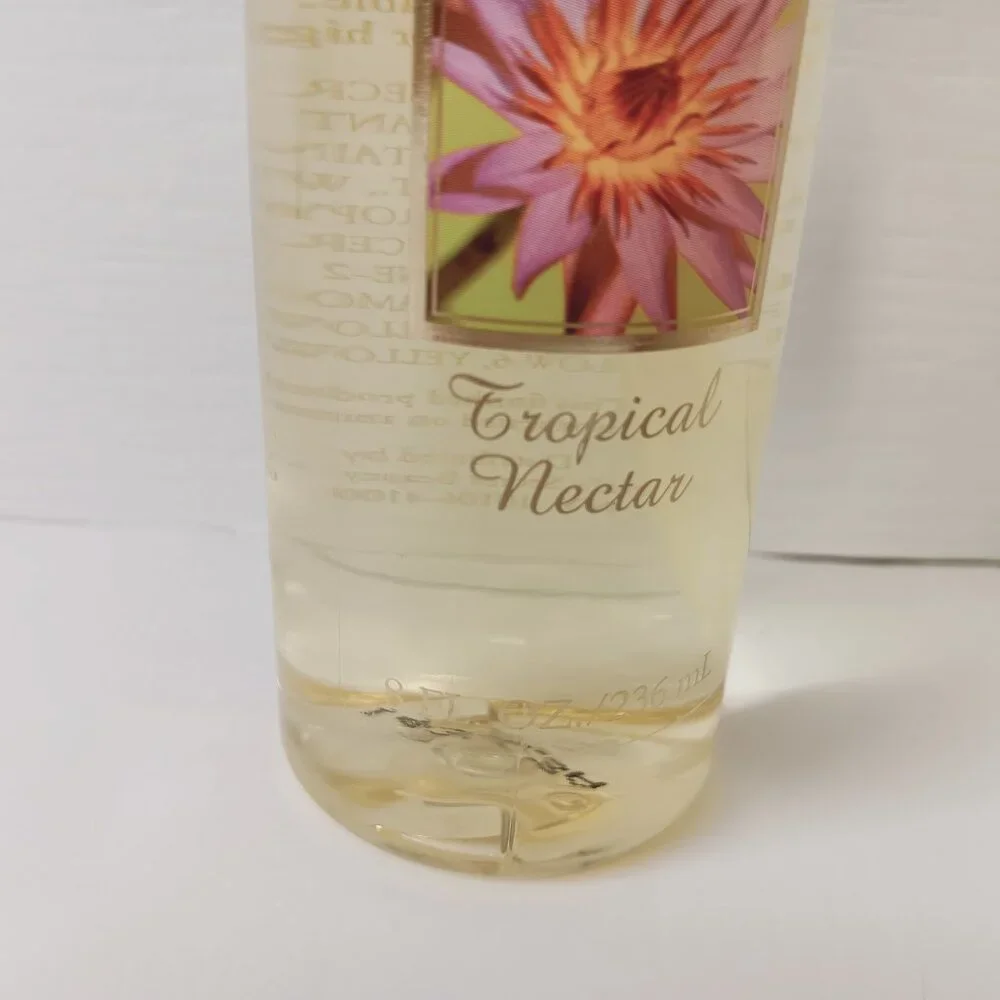 Victoria's Secret Garden Tropical Nectar Fragrant Body Splash 8 FL. OZ/236 mL